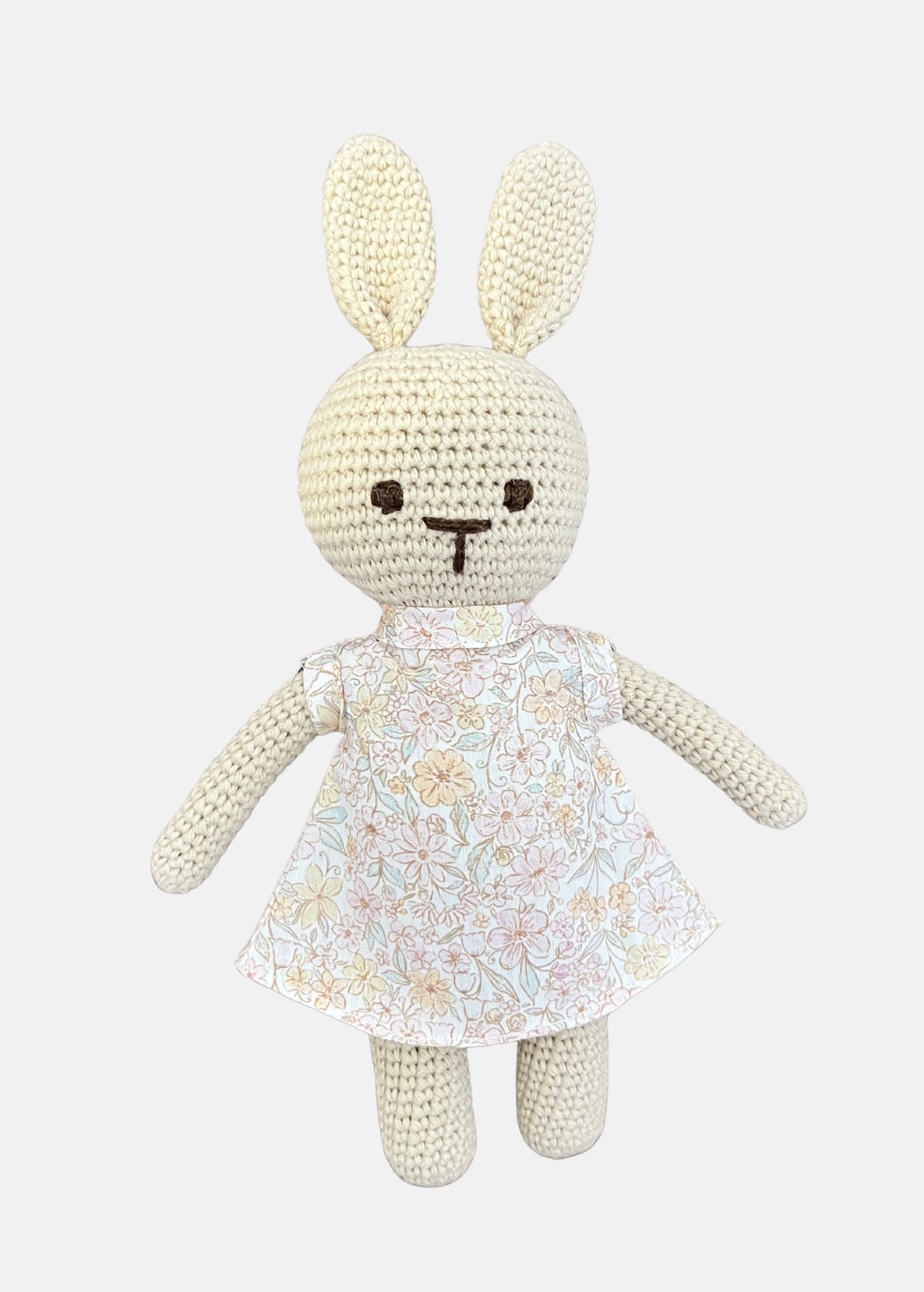Bunny con vestido de flores pastel
